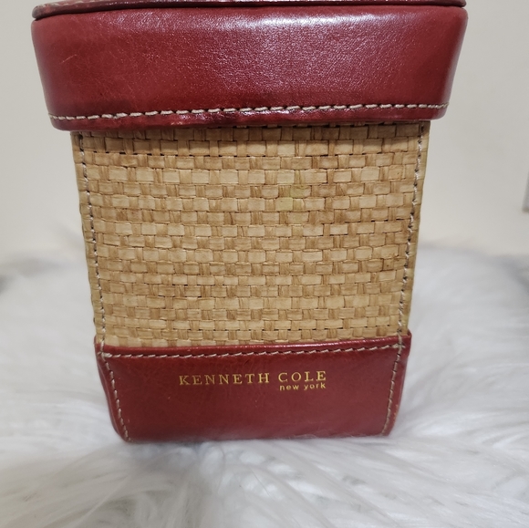 KENNETH COLE NY - Picture 3 of 11